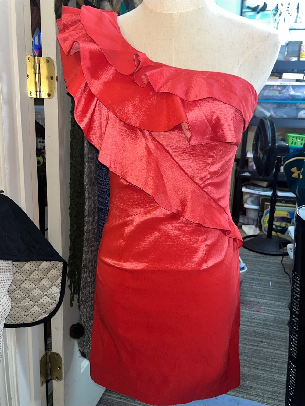 Elegant One-Shoulder Coral Red Satin Like Ruffle Mini Dress Small